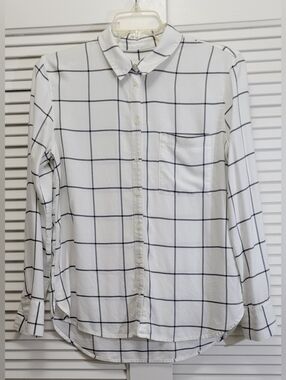 Treasure & Bond Women S White Black Plaid Boyfriend Lightweight Button-Up Shirt